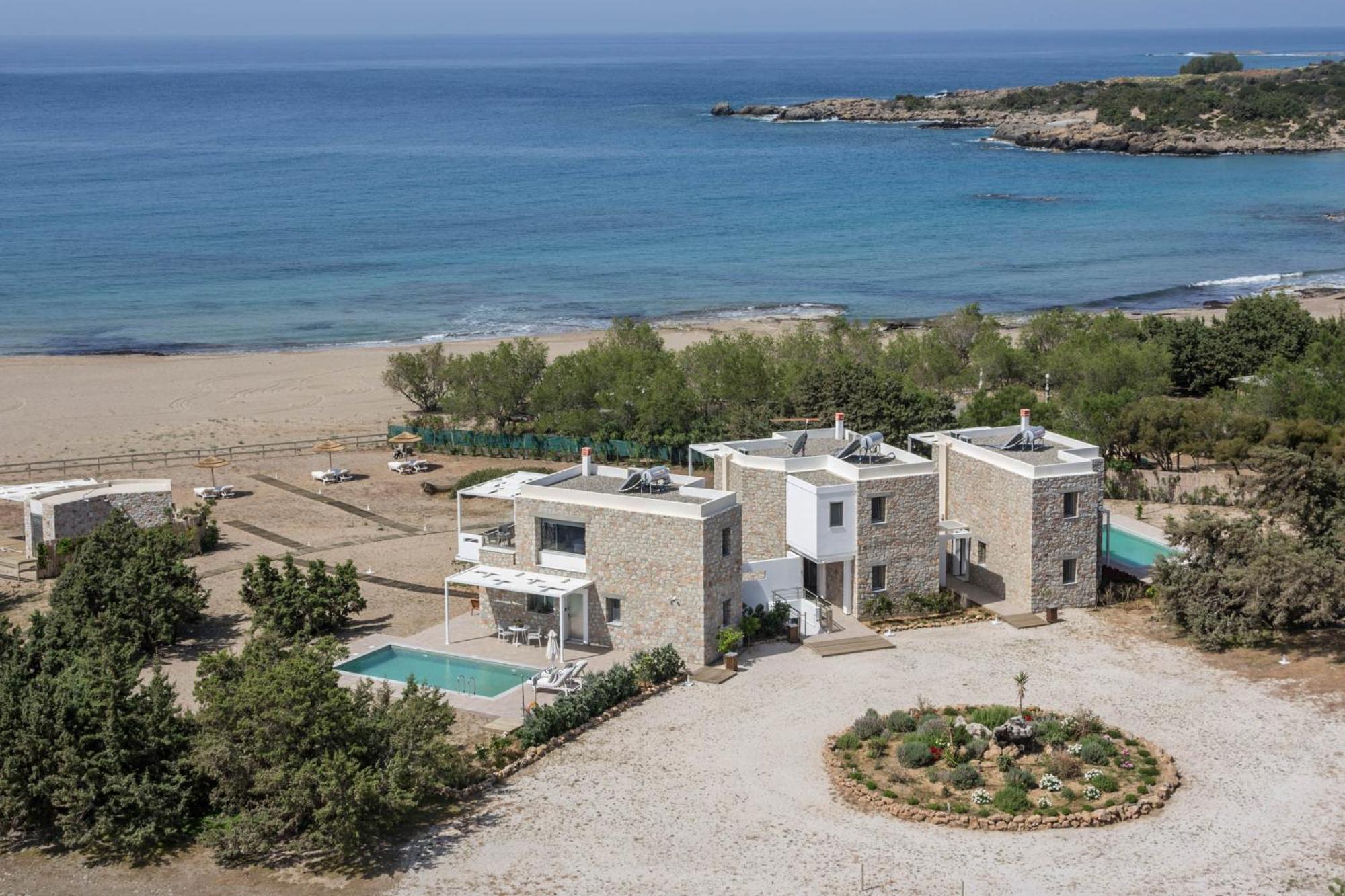 Cedar Bay Beachside Villas Paleochora Exterior foto